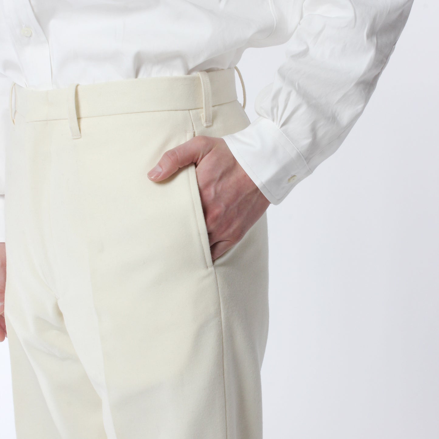 TRIM STEM PANTS / WOOL FLANNEL