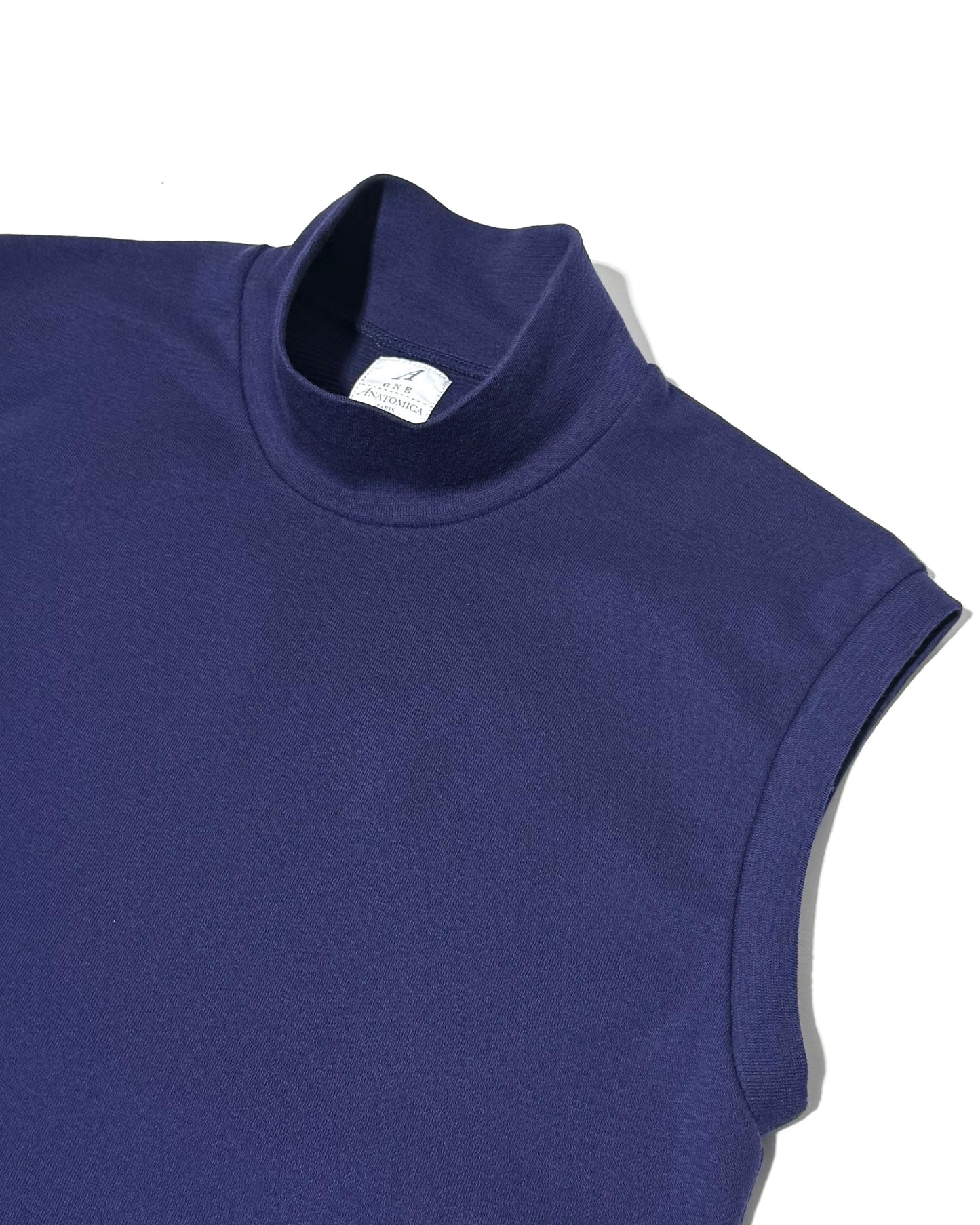 MOCK NECK TEE / SLEEVELESS