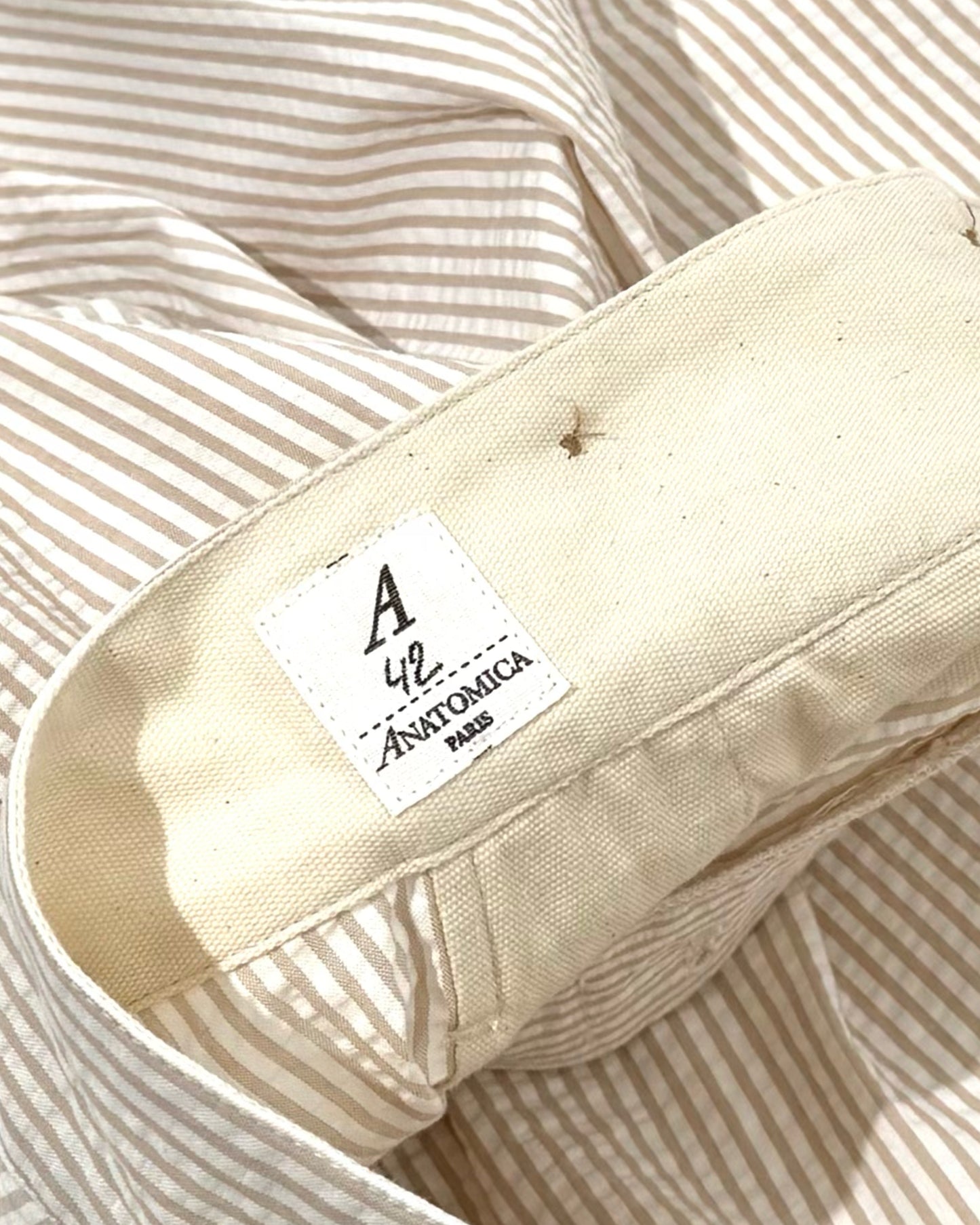 BJ PANTS / SEERSUCKER BEIGE STRIPE