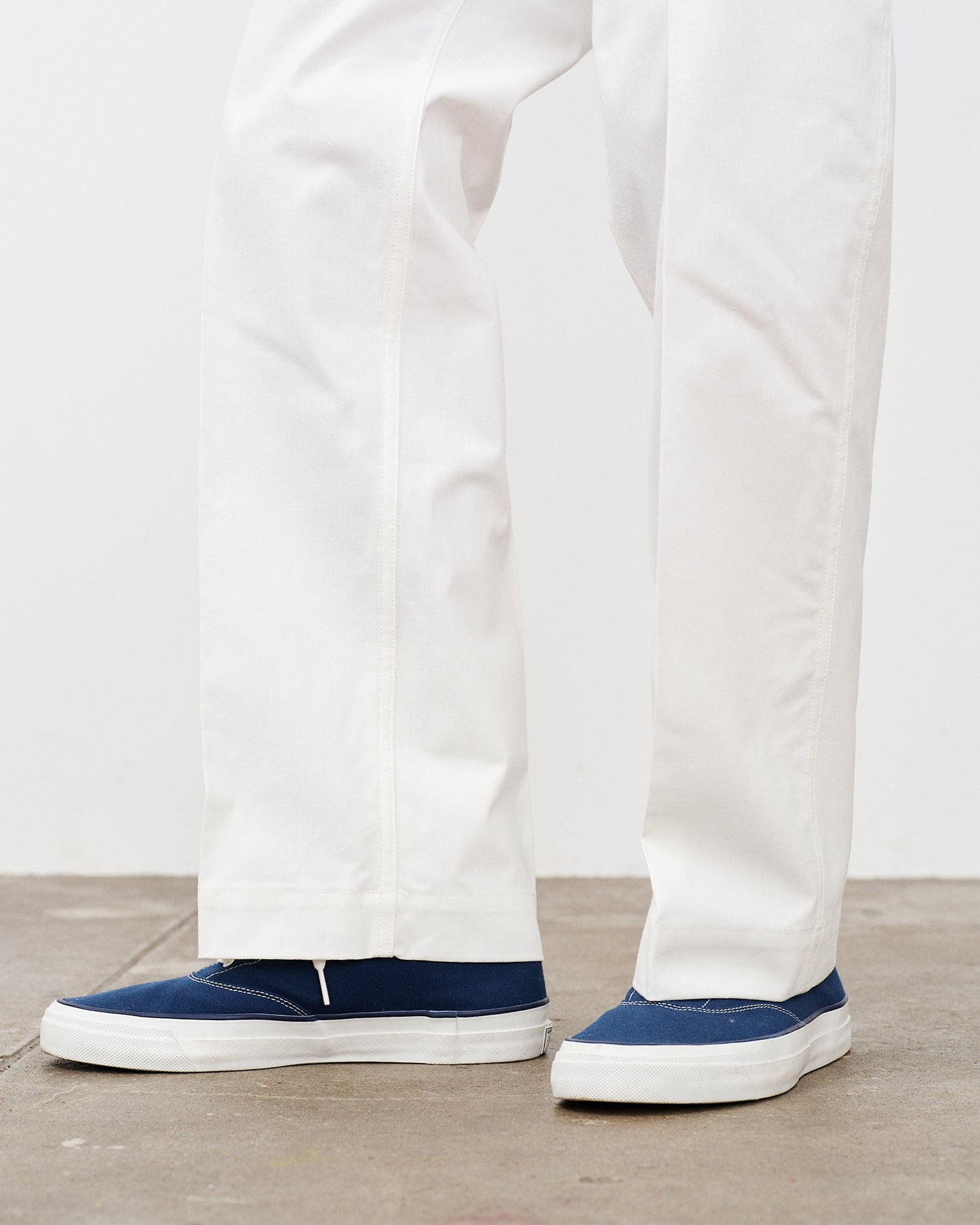 CHINO ZERO DUCK / WHITE