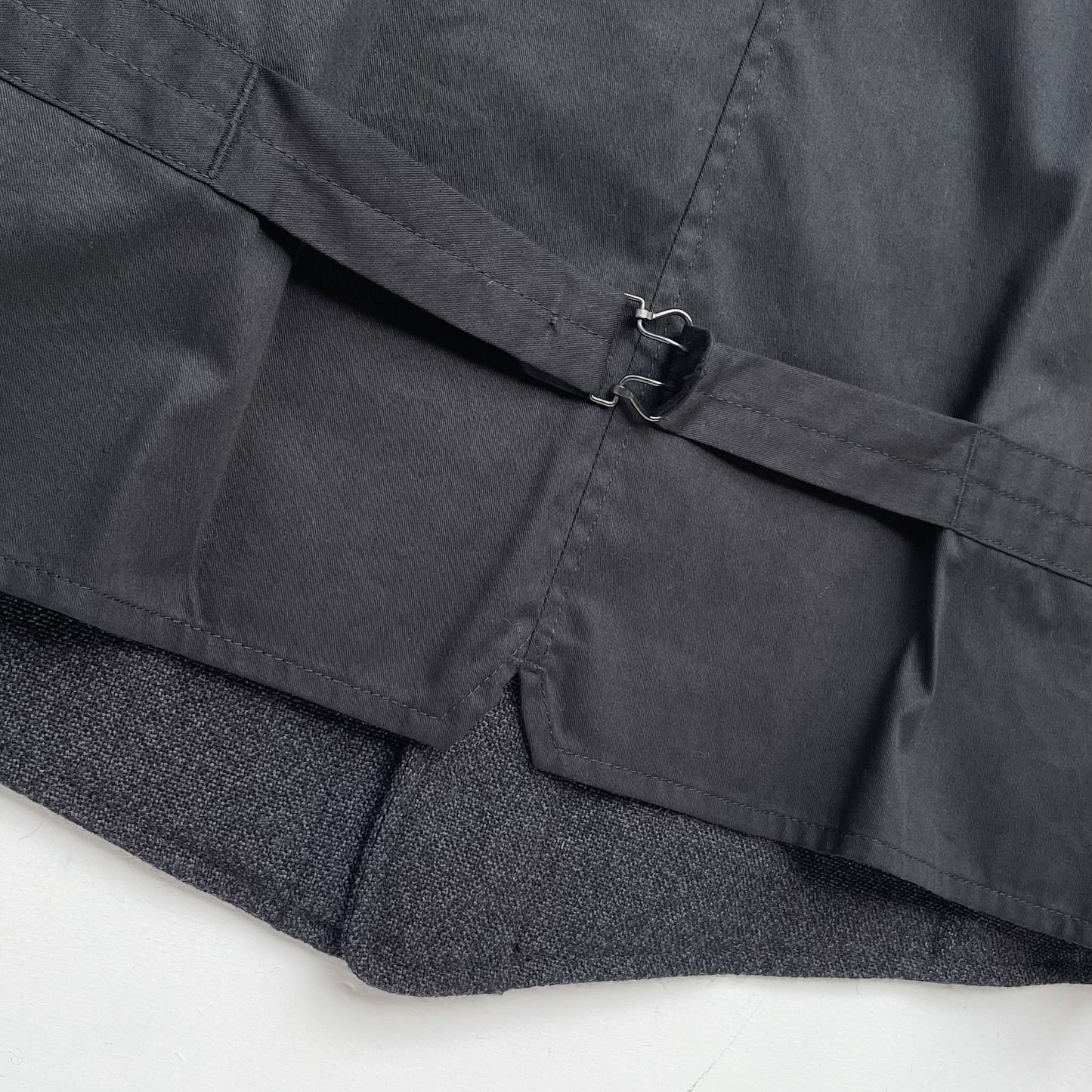 SAGAN VEST / THORNPROOF DARK GRAY