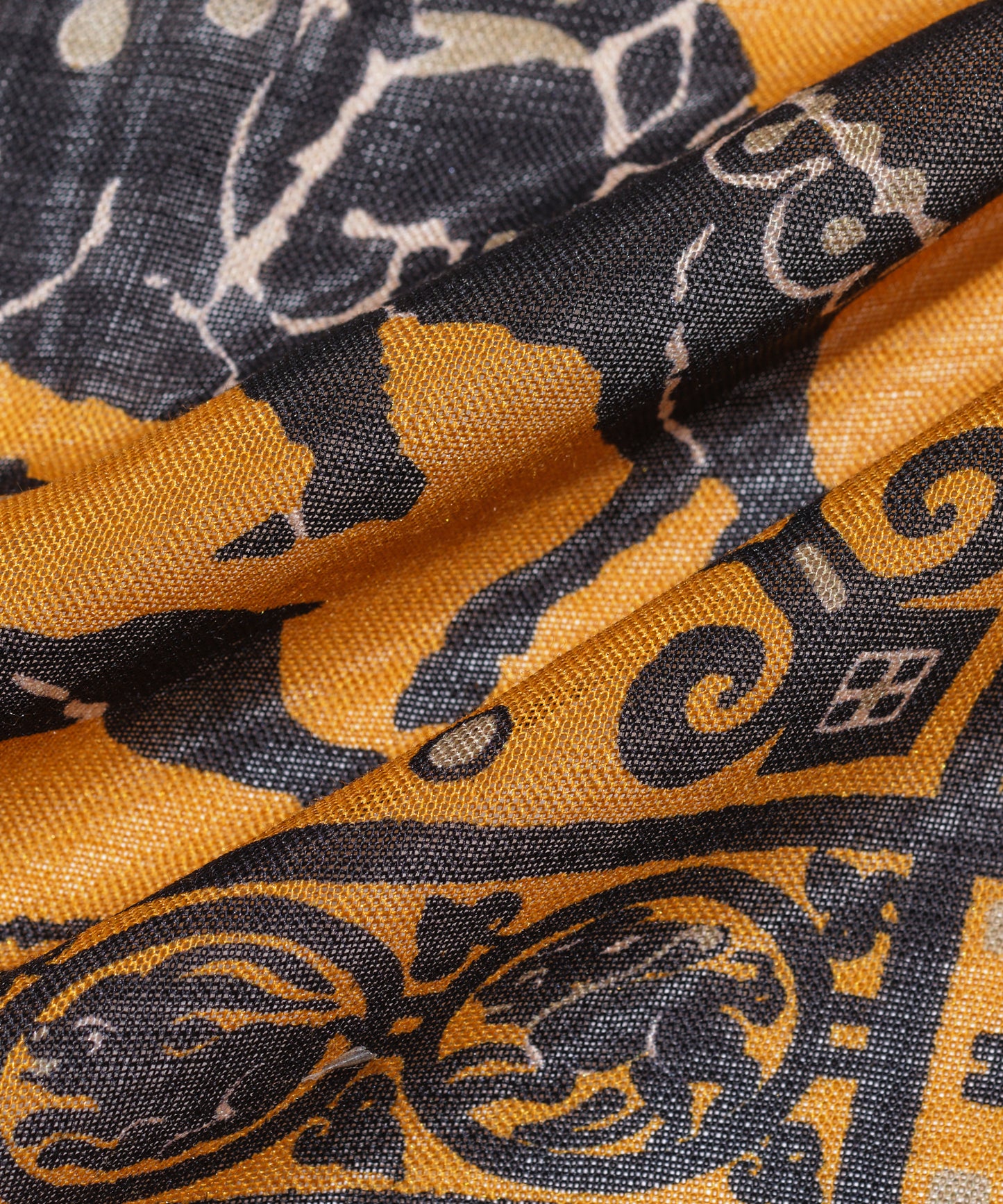SQUARE SCARF MOSAIC ANIMALS / SAFFRON