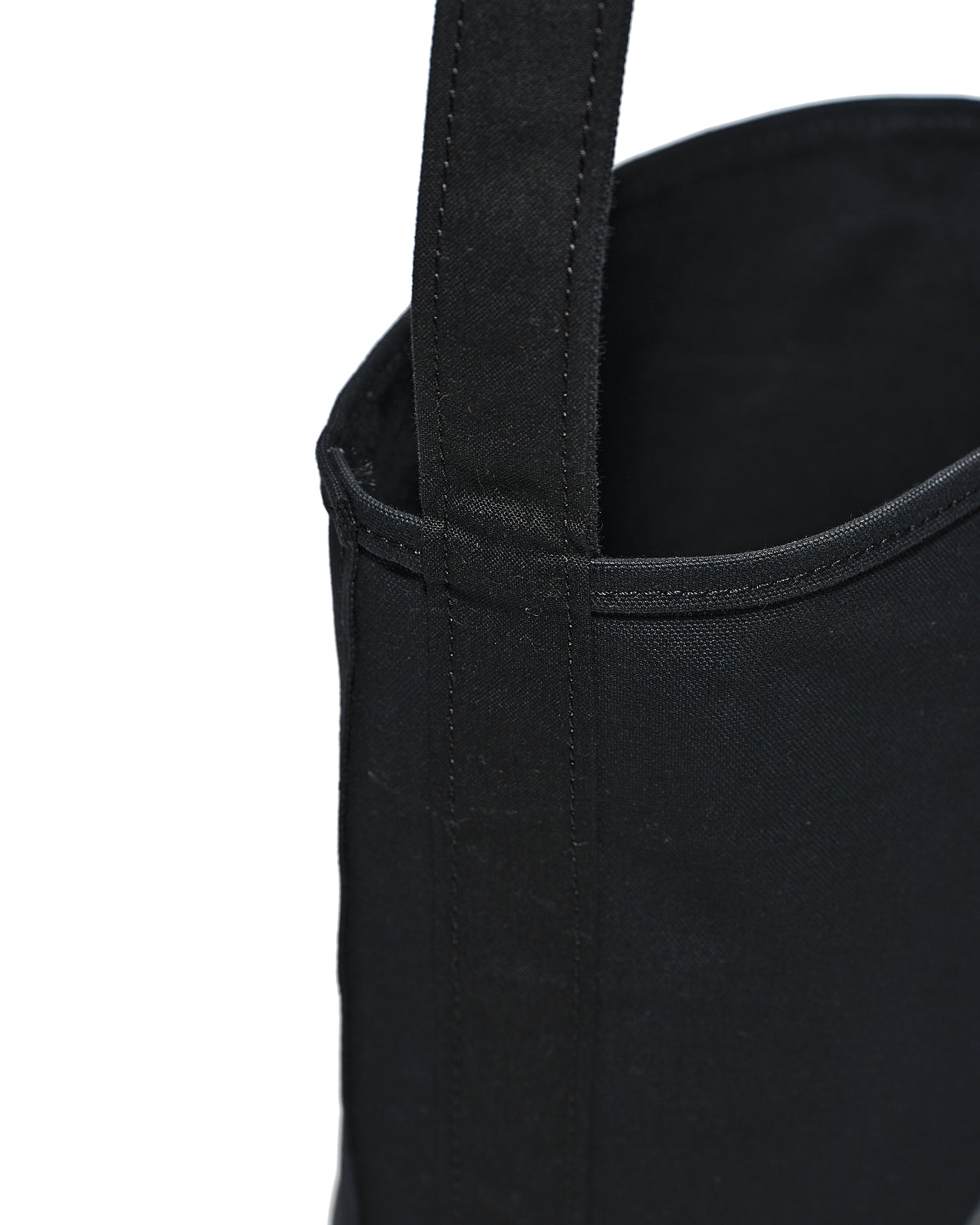 BAGUETTE TOTE by TEMBEA