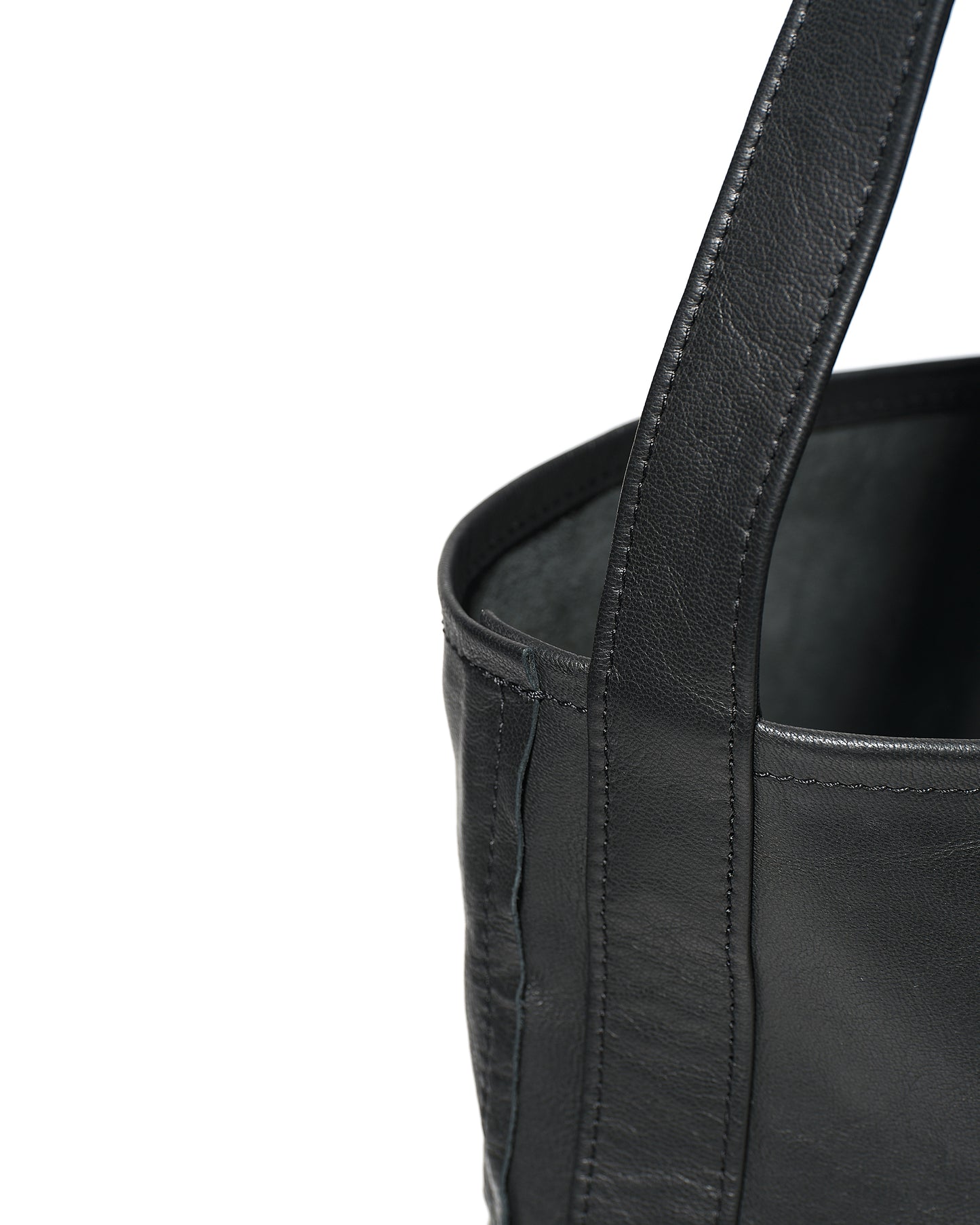 BAGUETTE TOTE GOAT by TEMBEA
