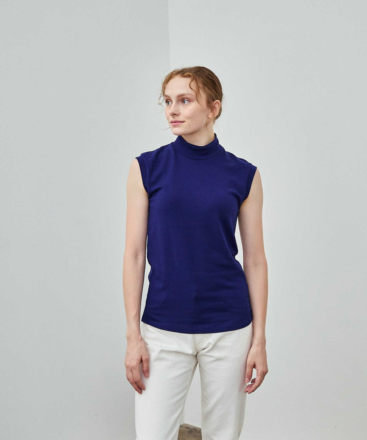 MOCK NECK TEE / SLEEVELESS