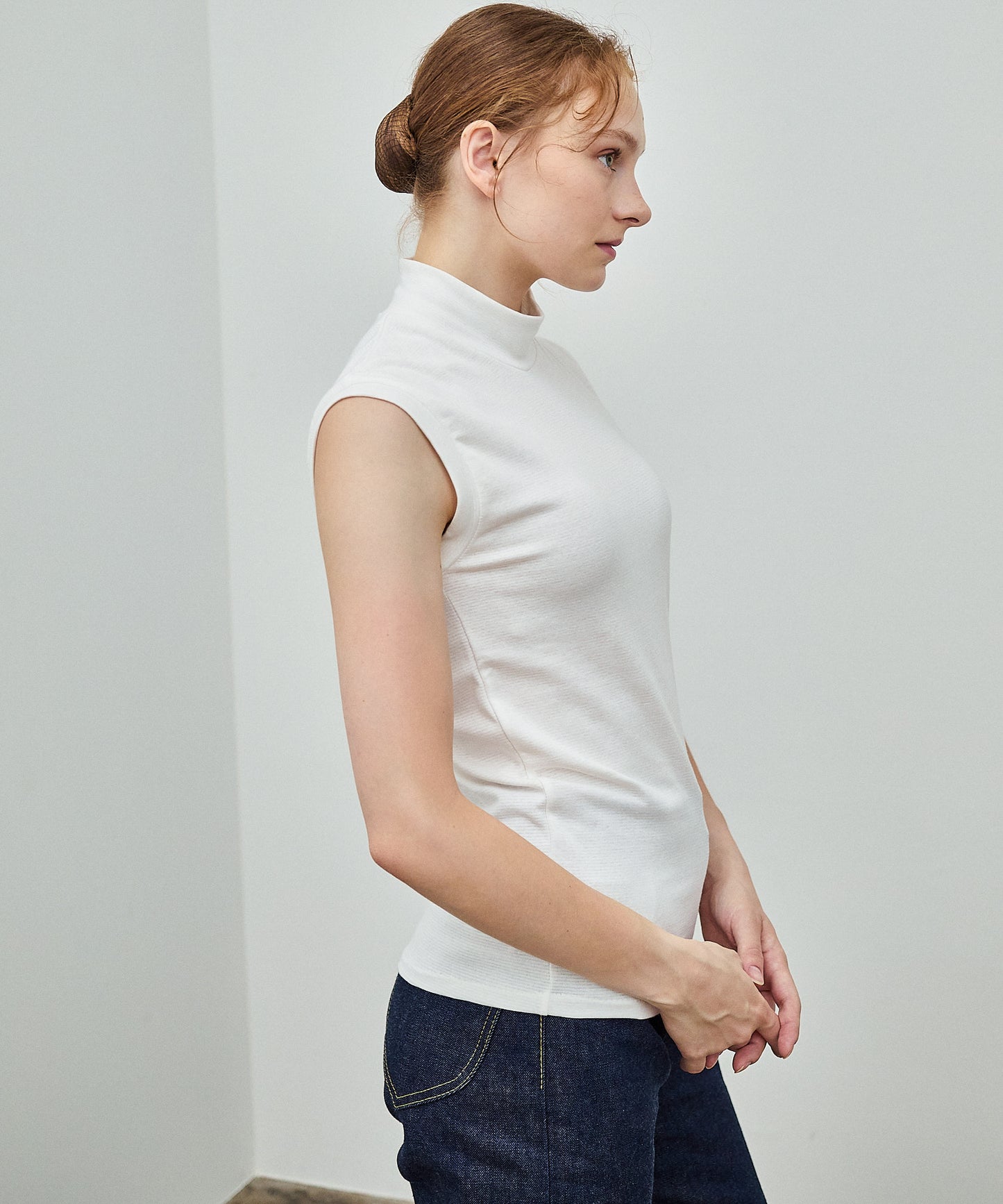 MOCK NECK TEE / SLEEVELESS