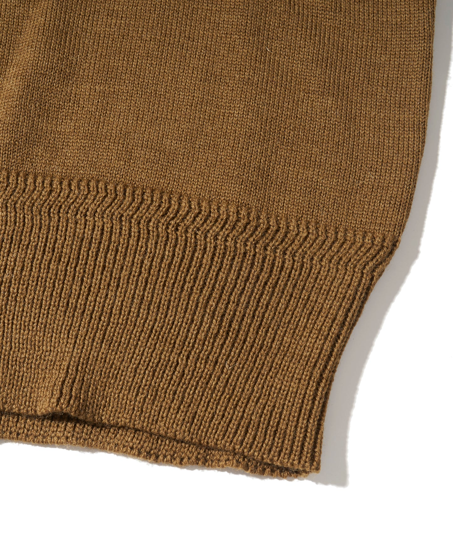 GOB MOCK NECK
