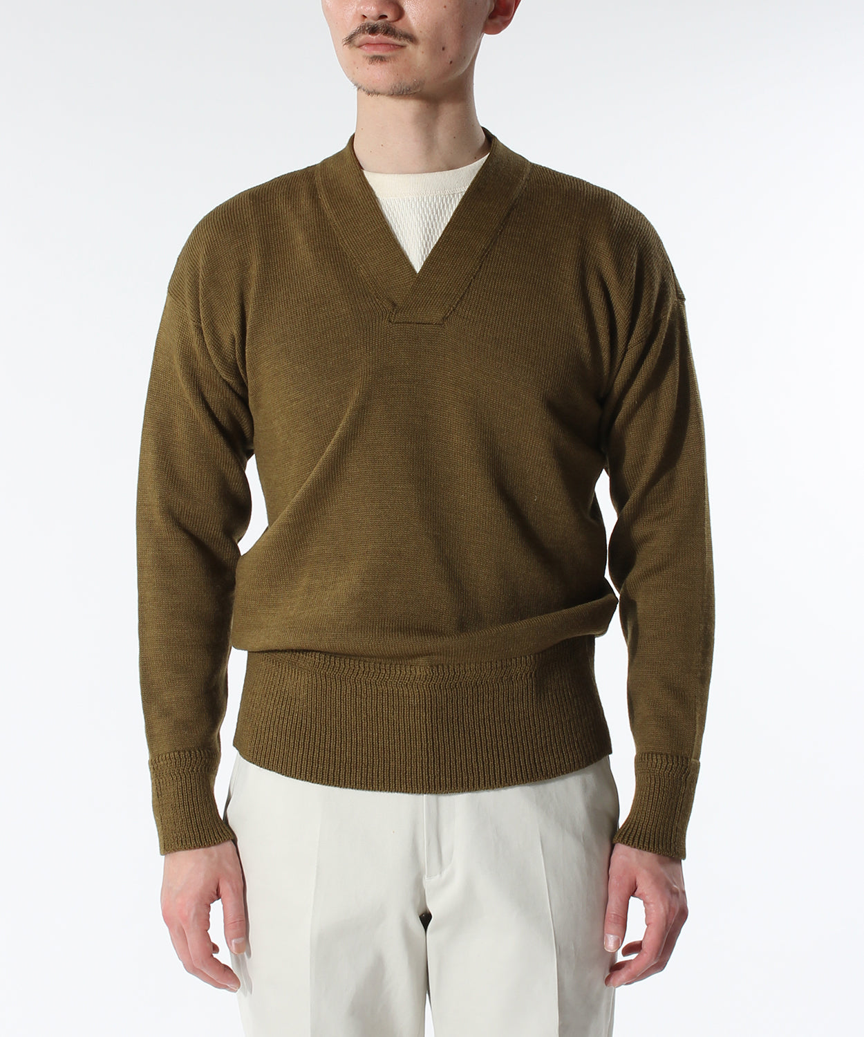 ゆ*ん様 ANATOMICA オリーブ Vネックニット L ENG V NECK – ANATOMICA OFFICIAL ONLINE STORE
