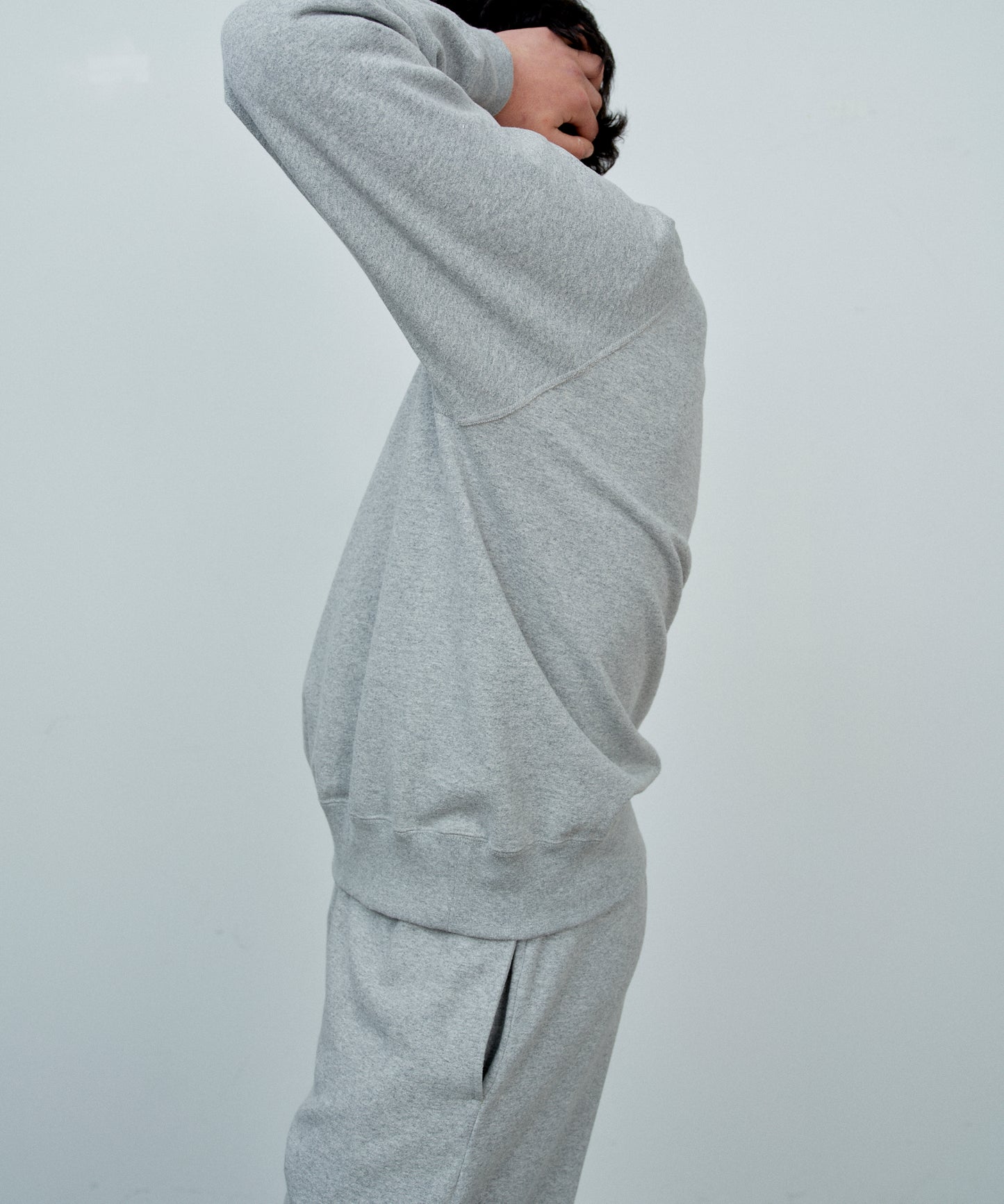 RAGLAN SWEAT / GREY CREW NECK