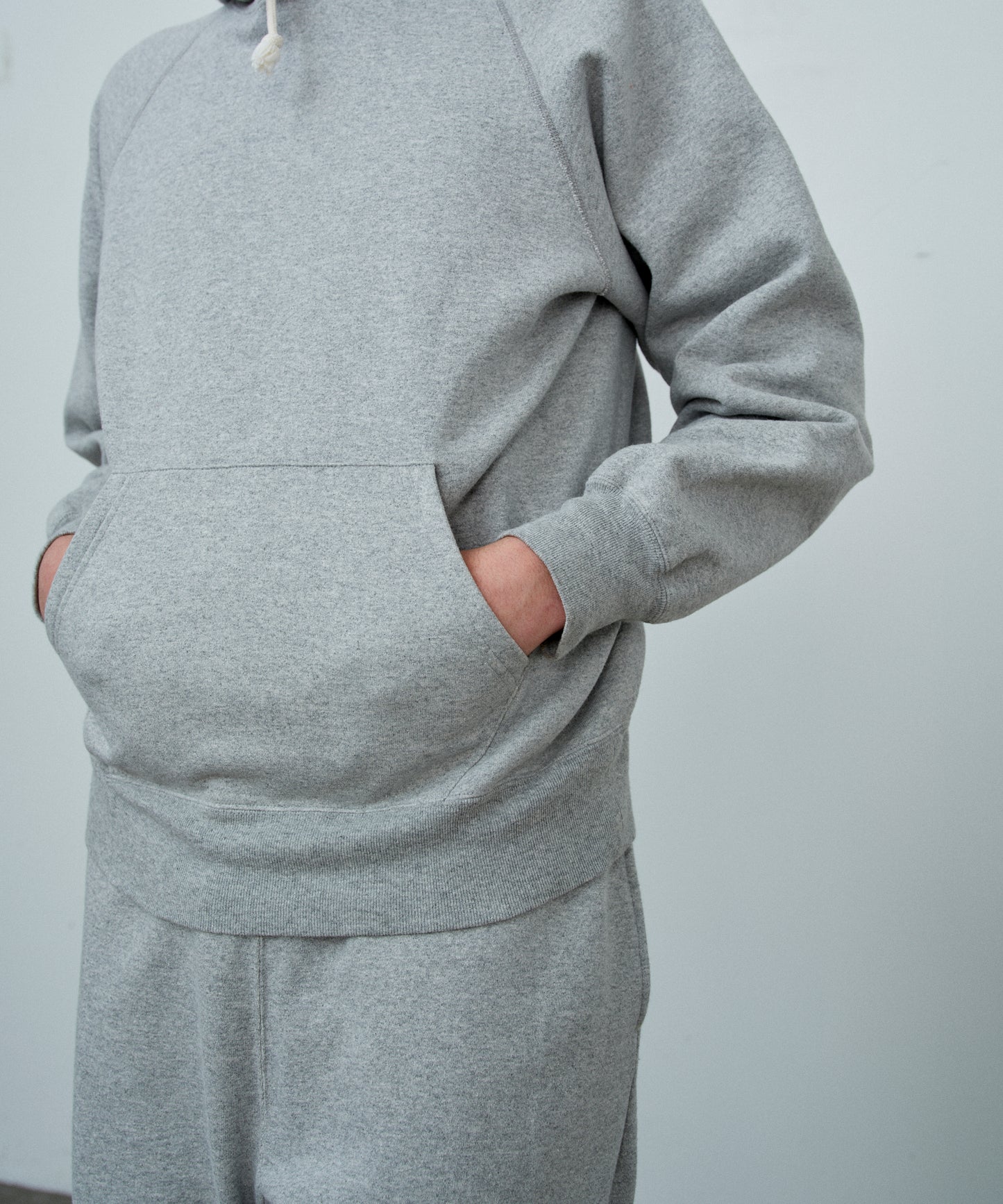 SWEAT RAGLAN PARKA