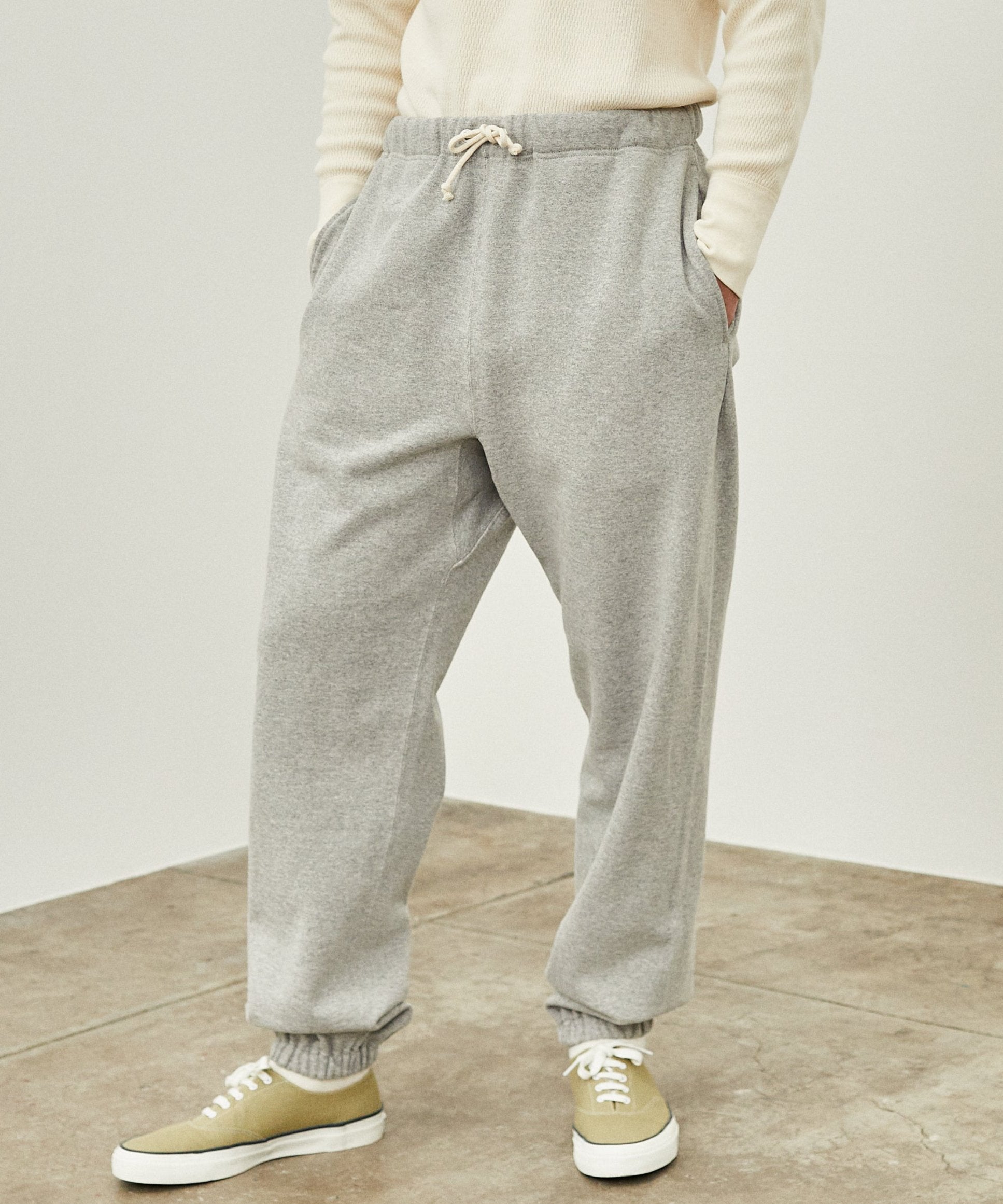 SWEAT PANTS GREY