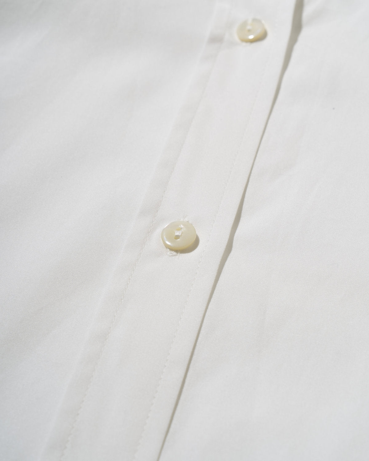 MILLICENT BOWTIE SHIRT / WHITE