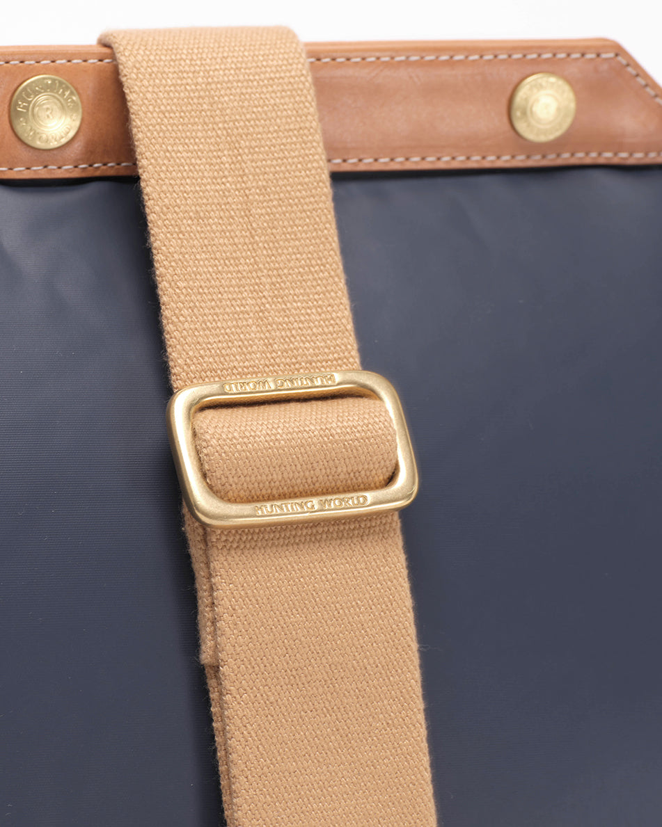 【On Sale December 5】HUNTING WORLD Shoulder Bag