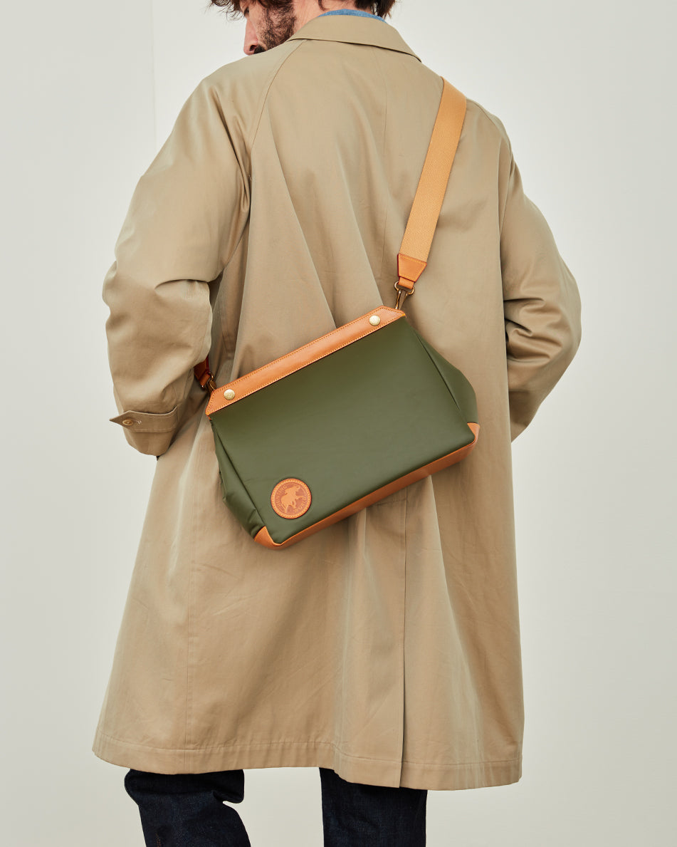 SHOULDER BAG by HUNTING WORLD – ANATOMICA OFFICIAL ONLINE STORE