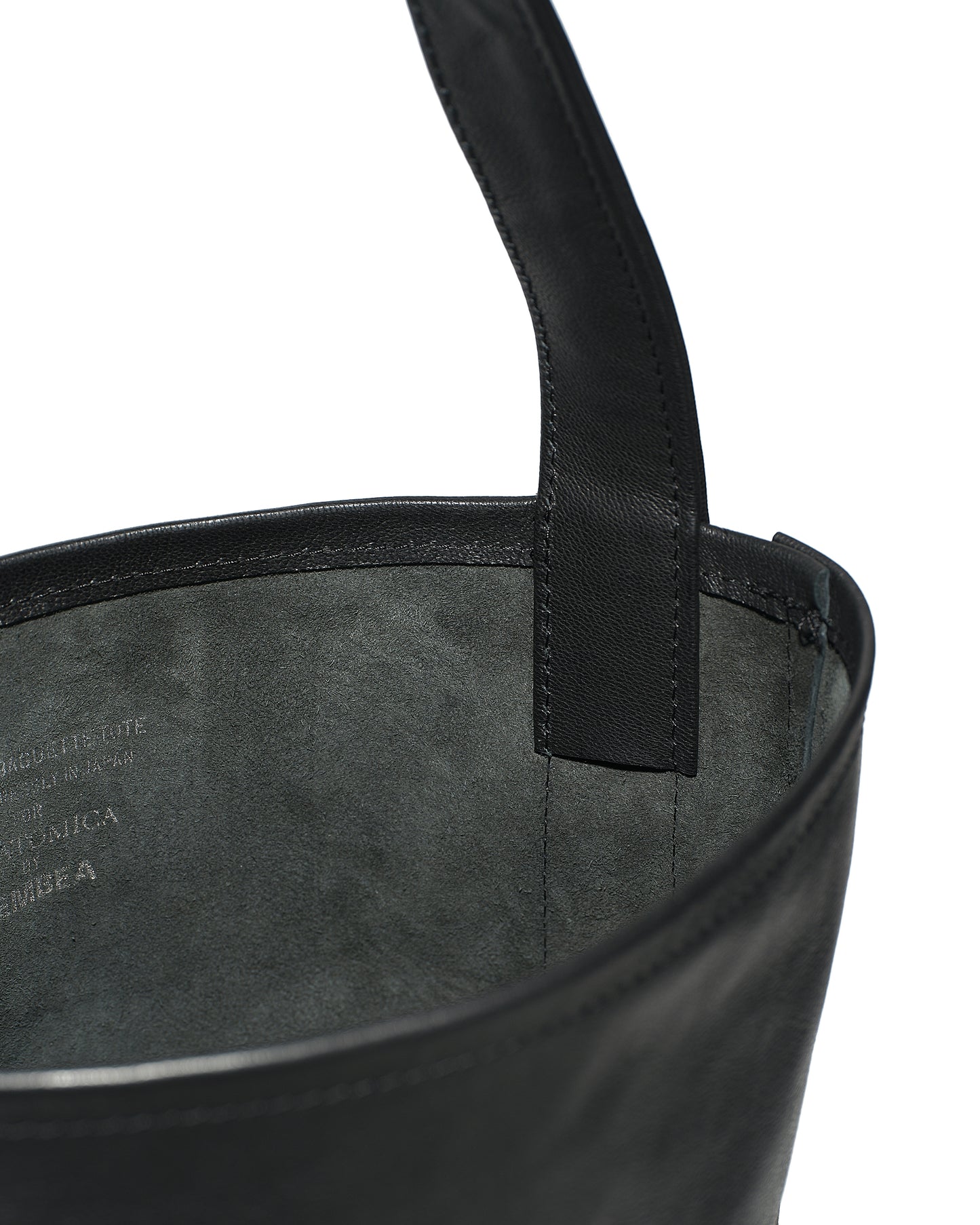 BAGUETTE TOTE GOAT by TEMBEA