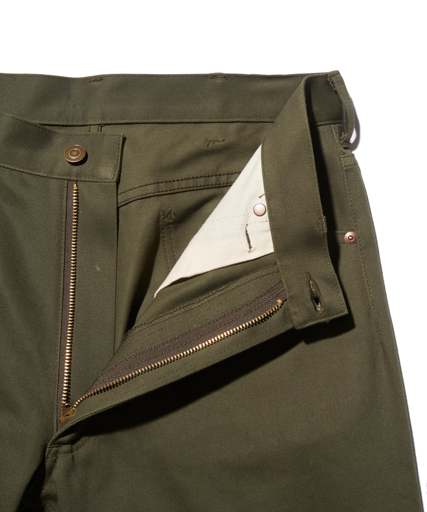 618 CALIFORNIAN SATEEN / OLIVE